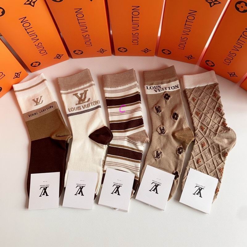 LV socks (7)